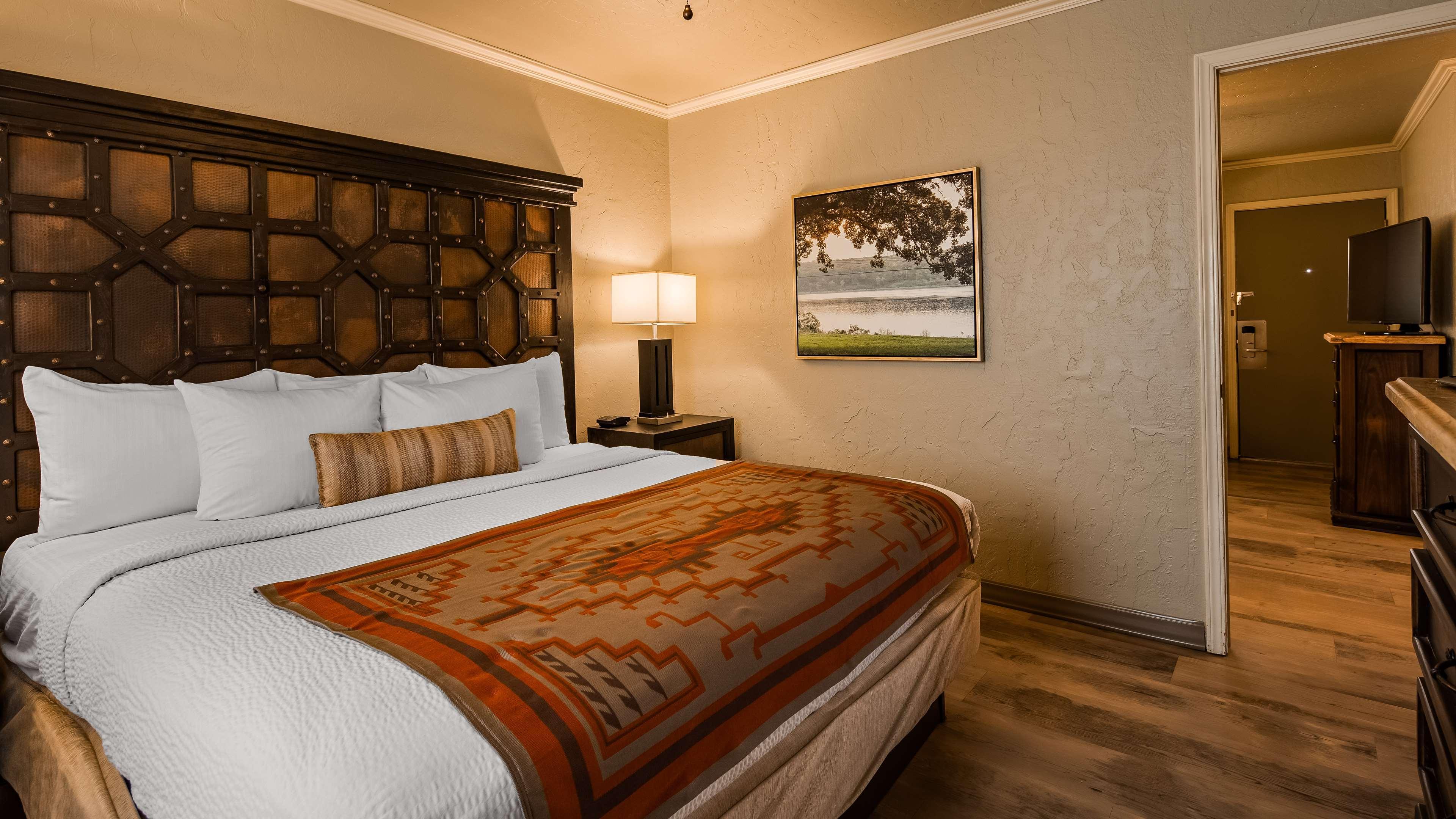 เบสต์ เวสเทิร์น พลัส เวทเทอร์ฟอร์ด Hotel Weatherford ภายนอก รูปภาพ
